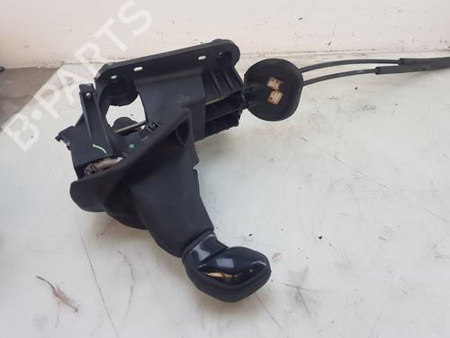 Gear lever PEUGEOT 208 I (CA_, CC_) 1.2 VTI 82 | BP26958561M90