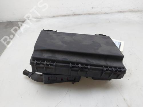 Fuse box OPEL ZAFIRA / ZAFIRA FAMILY B (A05) 1.7 CDTI (M75) | BP29910228E1