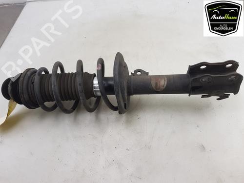 Used Right front shock absorber TOYOTA YARIS (_P13_) 1.4 D (NLP130_, NLP130) (90 hp) 15204566