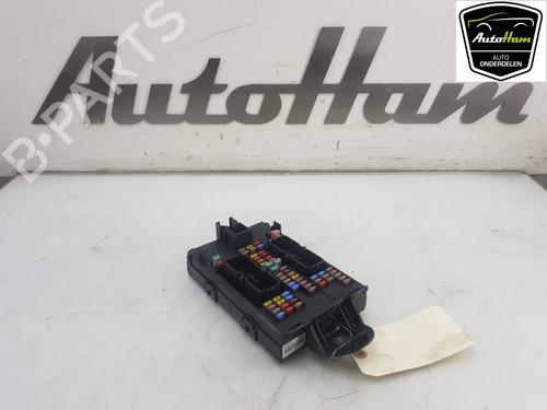 Used Fuse box VOLVO XC90 II (256) T8 Twin Engine AWD (390 hp) 12038303