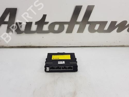 control-unit-lexus-is-iii-_e3_-300h-ave30_-ave30r-8968153010-2850002114-2013-12018897 main image