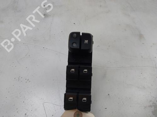 BP32773511I30 main image