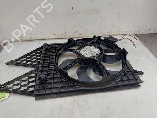 Used Radiator fan Radiator fan SKODA FABIA III Estate (NJ5) 1.0 TSI (110 hp) 33811881 33811881