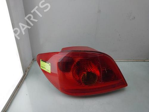 Used Left taillight PEUGEOT 307 (3A/C) 1.6 16V (109 hp) 30435520