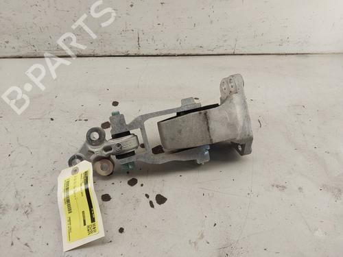 Used Engine mount Engine mount 39562111 39562111