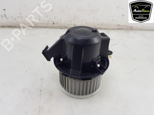 Heater blower motor RENAULT TWINGO III (BCM_, BCA_) 1.0 SCe 70 | BP18111701M62 