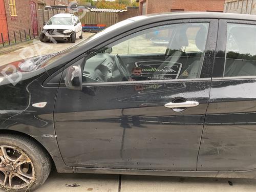 Dør venstre foran KIA PICANTO II (TA) 1.0 (69 hp) 30533865