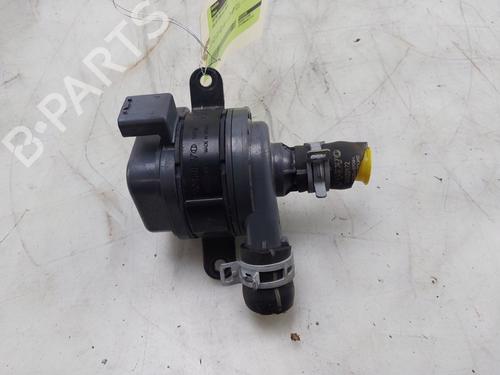 Used Auxiliary water pump VOLVO XC60 II (246) T8 Hybrid AWD (390 hp) 30121782