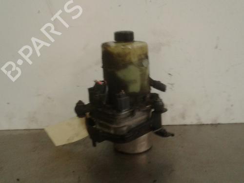 Used Steering pump FORD FOCUS II (DA_, HCP, DP) 1.6 TDCi (109 hp) 27239829