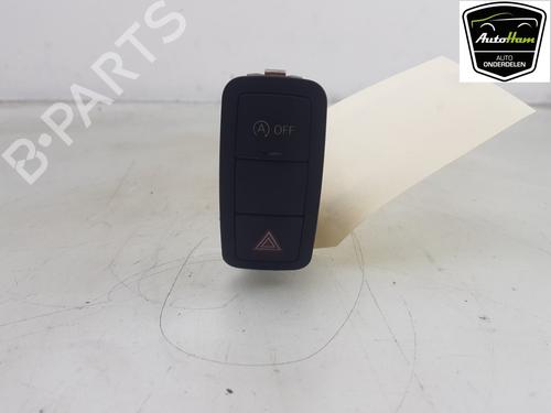 Used Warning switch AUDI A1 Sportback (8XA, 8XF) 1.2 TFSI (86 hp) 18869261