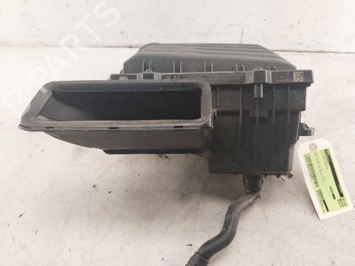 Used Air filter box Air filter box 38746804 38746804