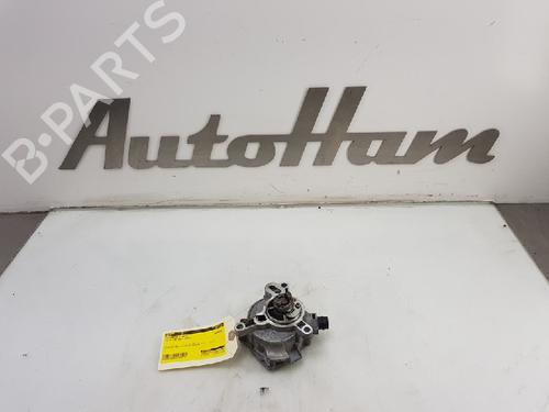Used Vacuum pump VOLVO V40 Hatchback (525) D2 (120 hp) 13145373