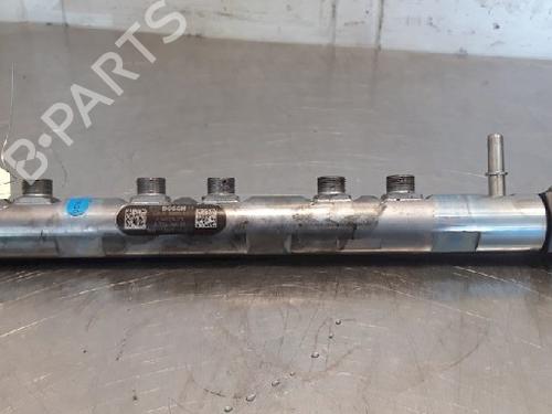Used Injection rail Injection rail BMW 1 (F20) 114 d (95 hp) 12014271 12014271