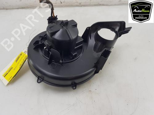 Used Heater blower motor VOLVO V60 I (155) T3 (150 hp) 17318631