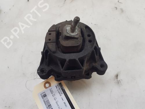 Used Engine mount BMW 3 (F30, F80) 320 i (184 hp) 26125359