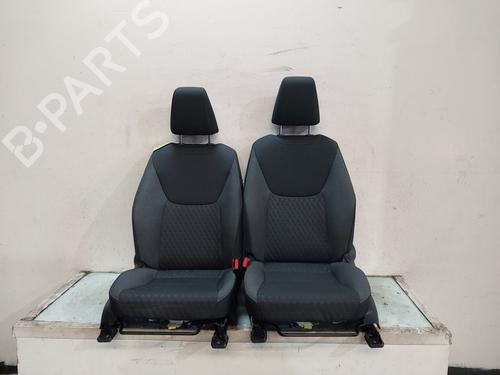 Sæde sæt Sæde sæt TOYOTA YARIS (_P21_, _PA1_, _PH1_) 1.5 Hybrid (MXPH10, MXPH11) (116 hp) 33429903 33429903