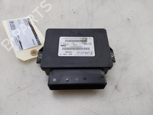 Used Electronic module VOLVO V60 I (155) D6 Hybrid AWD (280 hp) 28197569