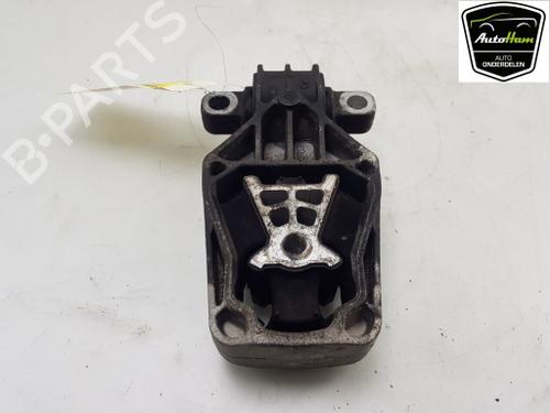 Used Gearbox mount Gearbox mount MERCEDES-BENZ GLA-CLASS (X156) GLA 180 (156.942) (122 hp) 16186060 16186060