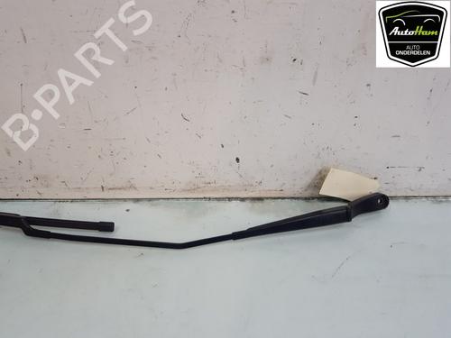 Used Front windshield wiper arm OPEL GRANDLAND / GRANDLAND X (A18, P1UO) 1.2 (75) (131 hp) 16450599