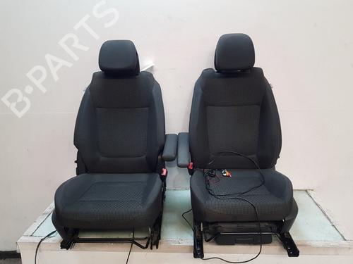 Ensemble sièges PEUGEOT 5008 (0U_, 0E_) 1.6 16V (156 hp) 32263036