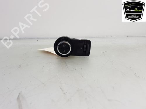 Used Headlight switch OPEL INSIGNIA A Sports Tourer (G09) 2.0 CDTI (35) (120 hp) 12043185