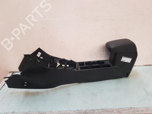 Used Armrest / Center console Armrest / Center console FORD PUMA (J2K, CF7) 1.0 EcoBoost (125 hp) 27507689 27507689