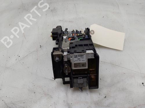 Used Fuse box Fuse box PEUGEOT 308 I (4A_, 4C_) 1.6 16V (120 hp) 34696076 34696076
