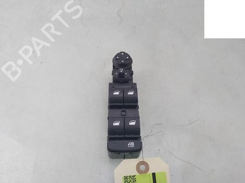 Used Switch PEUGEOT 208 II (UB_, UP_, UW_, UJ_) e-208 (136 hp) 30299955