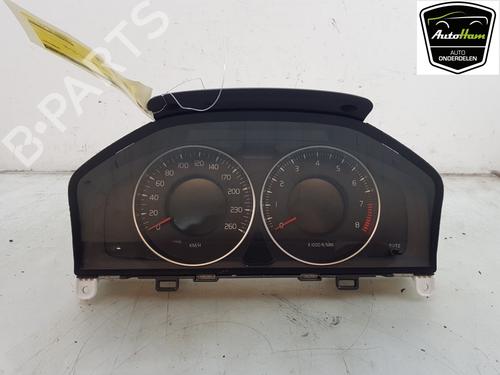 instrument-cluster-volvo-v60-i-155-t3-36002599-31343322aa-2010-2011-2012-2013-2014-2015-2016-2017-2018-21597734 main image