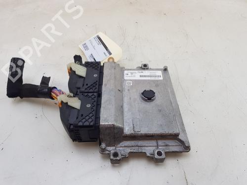 Used Engine control unit (ECU) Engine control unit (ECU) 24943271 24943271