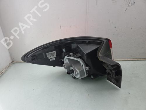 Feu arrière droit RENAULT CAPTUR I (J5_, H5_) 1.2 TCe 120 | BP30610890C35 