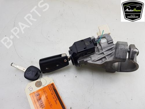Used Ignition barrel PEUGEOT 108 1.0 VTi (69 hp) 12045884