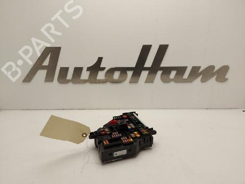 fuse-box-bmw-5-f10-550-i-xdrive-9234423-61149234423-2009-2010-2011-2012-2013-2014-2015-2016-12034127 main image