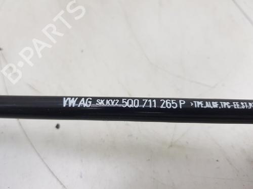 Gear lever SKODA OCTAVIA III Combi (5E5, 5E6) 1.0 TSI | BP12032484M90 