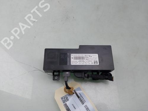 Used Control unit Control unit OPEL VIVARO C Van (K0) 2.0 (122 hp) 30102732 30102732