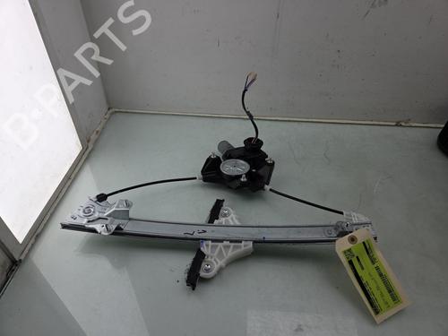 Elevalunas delantero izquierdo TOYOTA YARIS CROSS (MXP_) 1.5 Hybrid (MXPJ10) (116 hp) 31128417