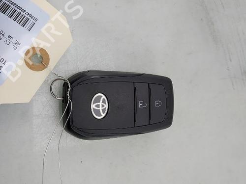 Used Electronic module TOYOTA YARIS (_P21_, _PA1_, _PH1_) 1.5 Hybrid (MXPH10, MXPH11) (116 hp) 29240606