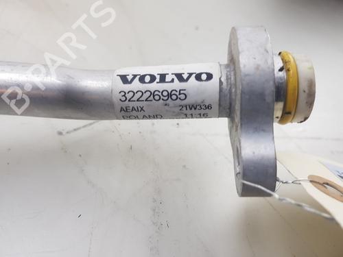 AC pipe VOLVO XC40 (536) Recharge | BP28358201M126 - Image 4