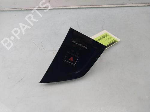 warning-switch-vw-polo-vi-aw1-bz1-ae1-2017-30388311 main image
