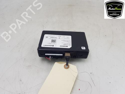 Used Electronic module RENAULT KADJAR (HA_, HL_) 1.2 TCe 130 (HLMR) (130 hp) 19316675