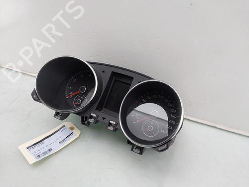 Instrument cluster VW GOLF VI (5K1) 1.4 TSI | BP24943542C47
