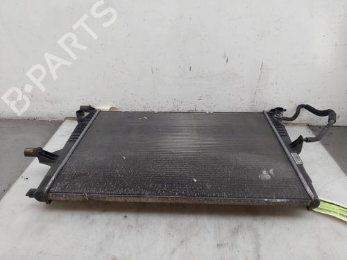 Radiateur à eau Radiateur à eau RENAULT MEGANE III Grandtour (KZ0/1) 1.6 16V (KZ0U, KZ1B, KZ1U) (110 hp) 35947551 35947551