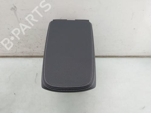 Used Armrest / Center console Armrest / Center console 39562346 39562346
