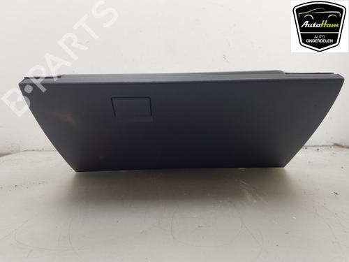 Used Glove box CITROËN C4 III (BA_, BB_, BC_) ë-C4 (BCZKXC, BZCKSC) (136 hp) 21489681