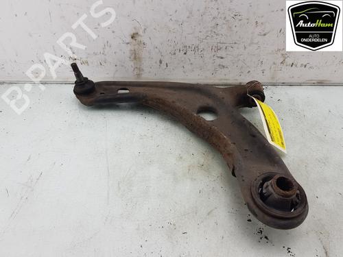 Used Left front suspension arm TOYOTA YARIS (_P9_) 1.33 VVT-i (NSP90_, NSP90R) (100 hp) 17793083