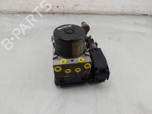 Used ABS pump MERCEDES-BENZ C-CLASS (W204) C 180 CGI (204.049) (156 hp) 30587447