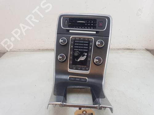 Used Climate control VOLVO V60 I (155) D6 Hybrid AWD (280 hp) 28294602