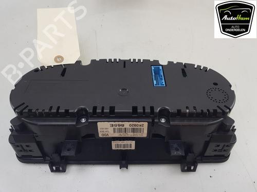 Used Instrument cluster VW CADDY III Box Body/MPV (2KA, 2KH, 2CA, 2CH) 1.6 TDI (75 hp) 19316550