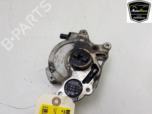 Used Vacuum pump Vacuum pump VW TOURAN (1T3) 1.6 TDI (105 hp) 13661597 13661597