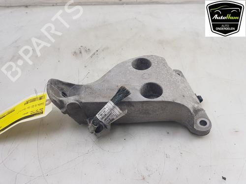 Used Engine mount BMW Z4 Roadster (E89) sDrive 20 i (184 hp) 17079721